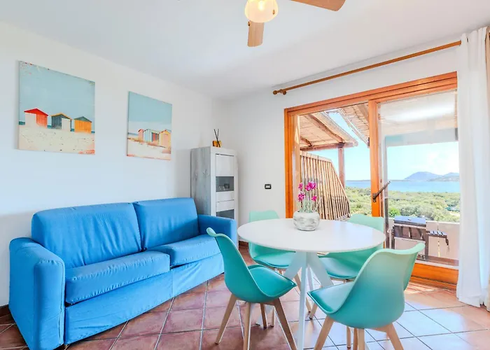 Seaview Vibes - Sardinia Style